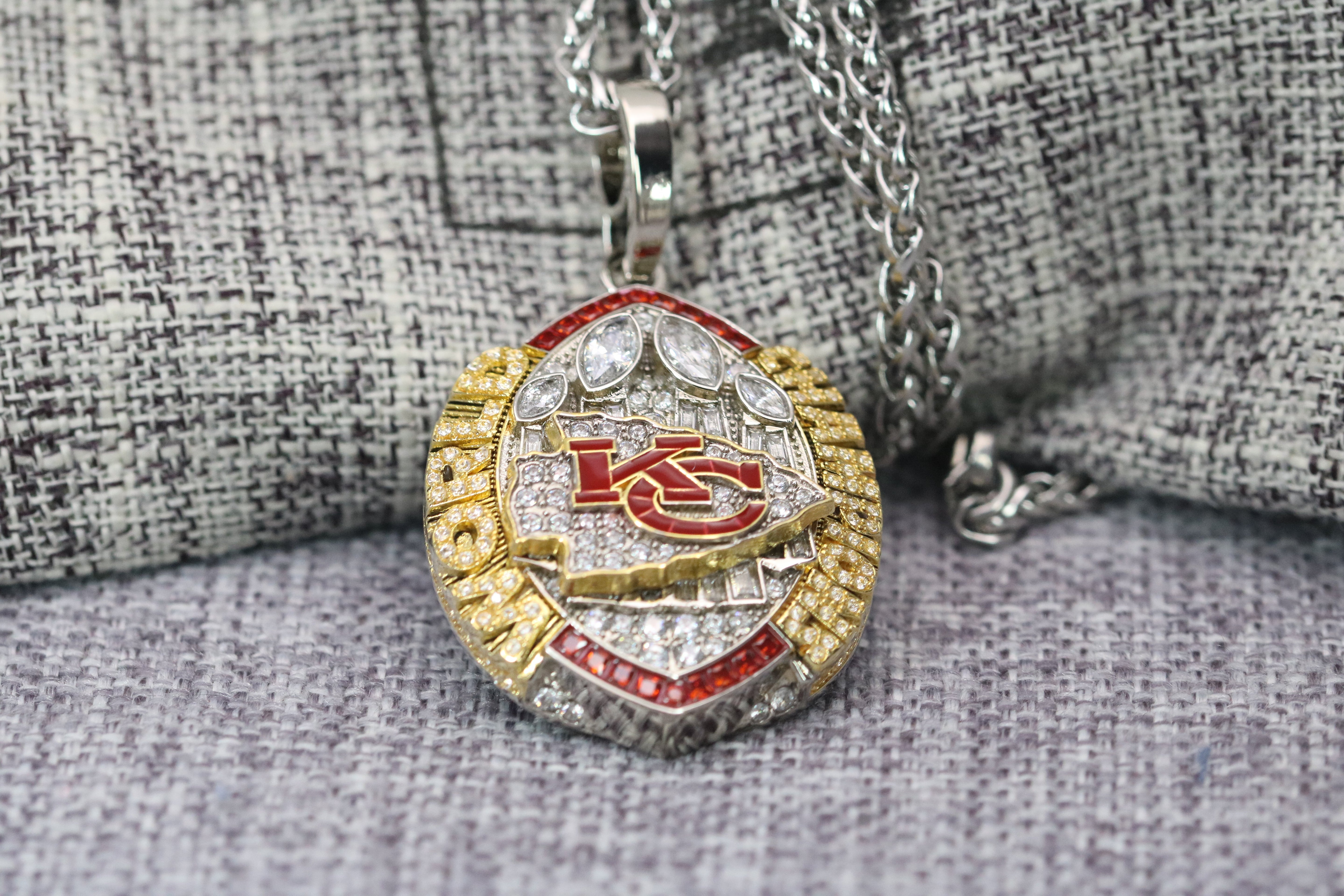 2023 Kansas City Chiefs Super Bowl Championship Pendant (2023) - Premium Series