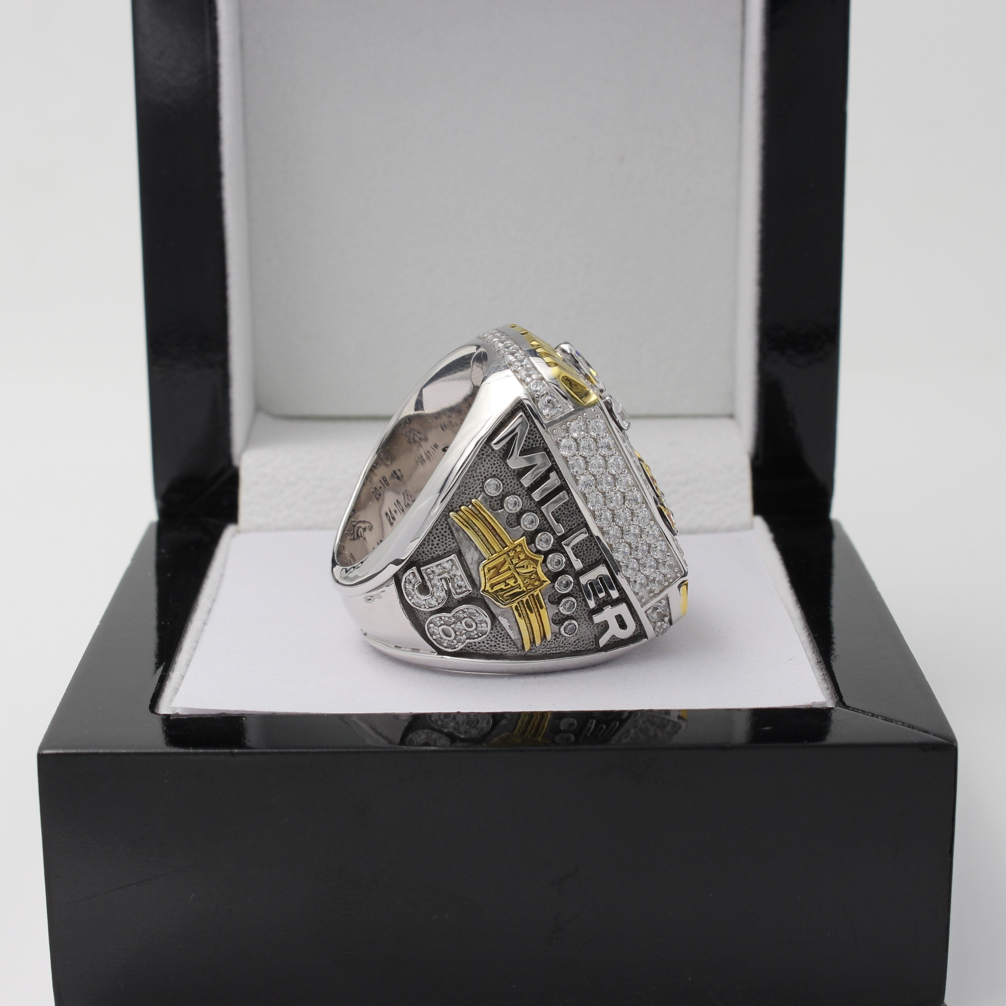 2015 Denver Broncos Super Bowl Ring - Ultra Premium Series