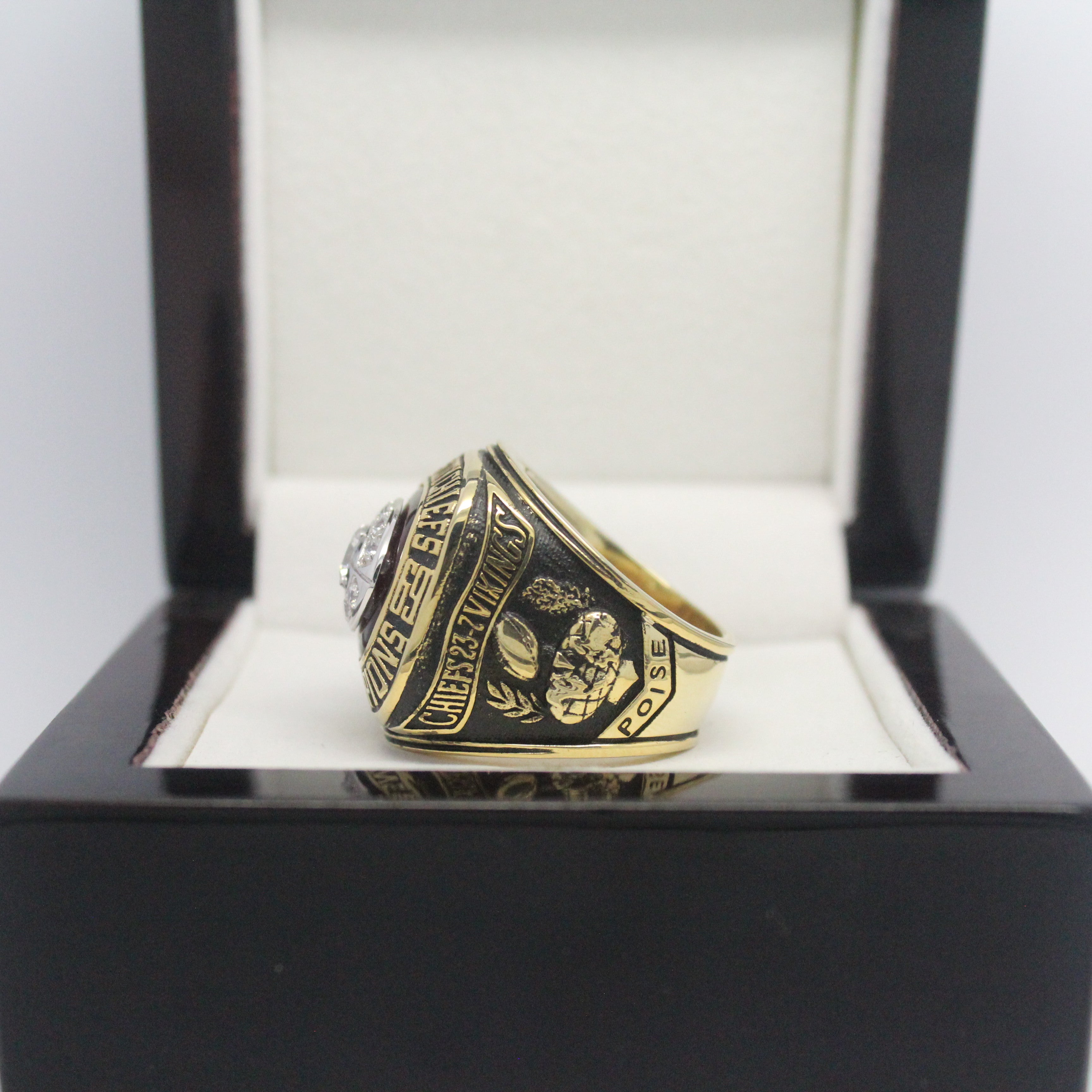 1969 Kansas City Chiefs Super Bowl Ring - Ultra Premium Series