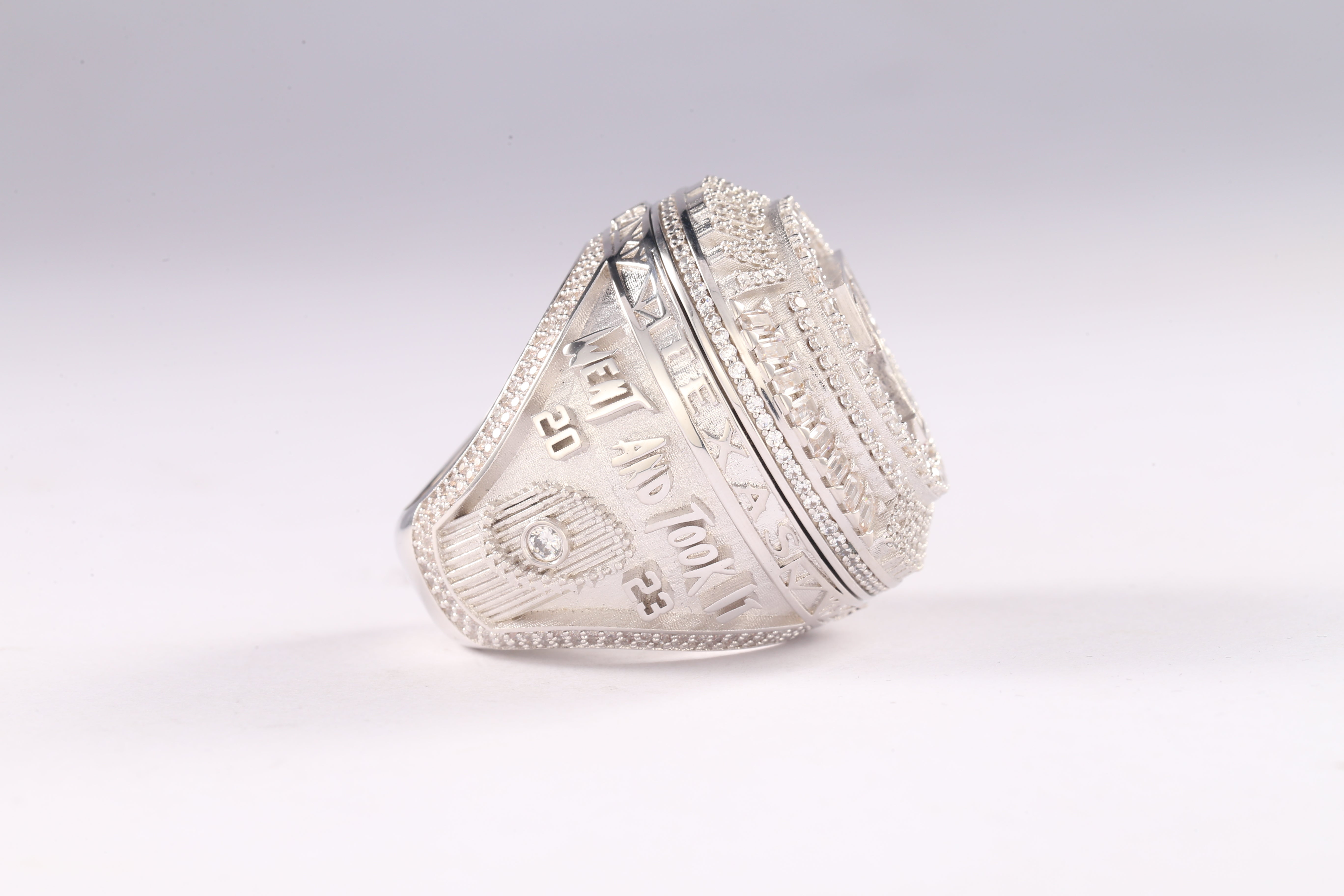 2023 Texas Rangers Championship Ring - Ultra Premium Series
