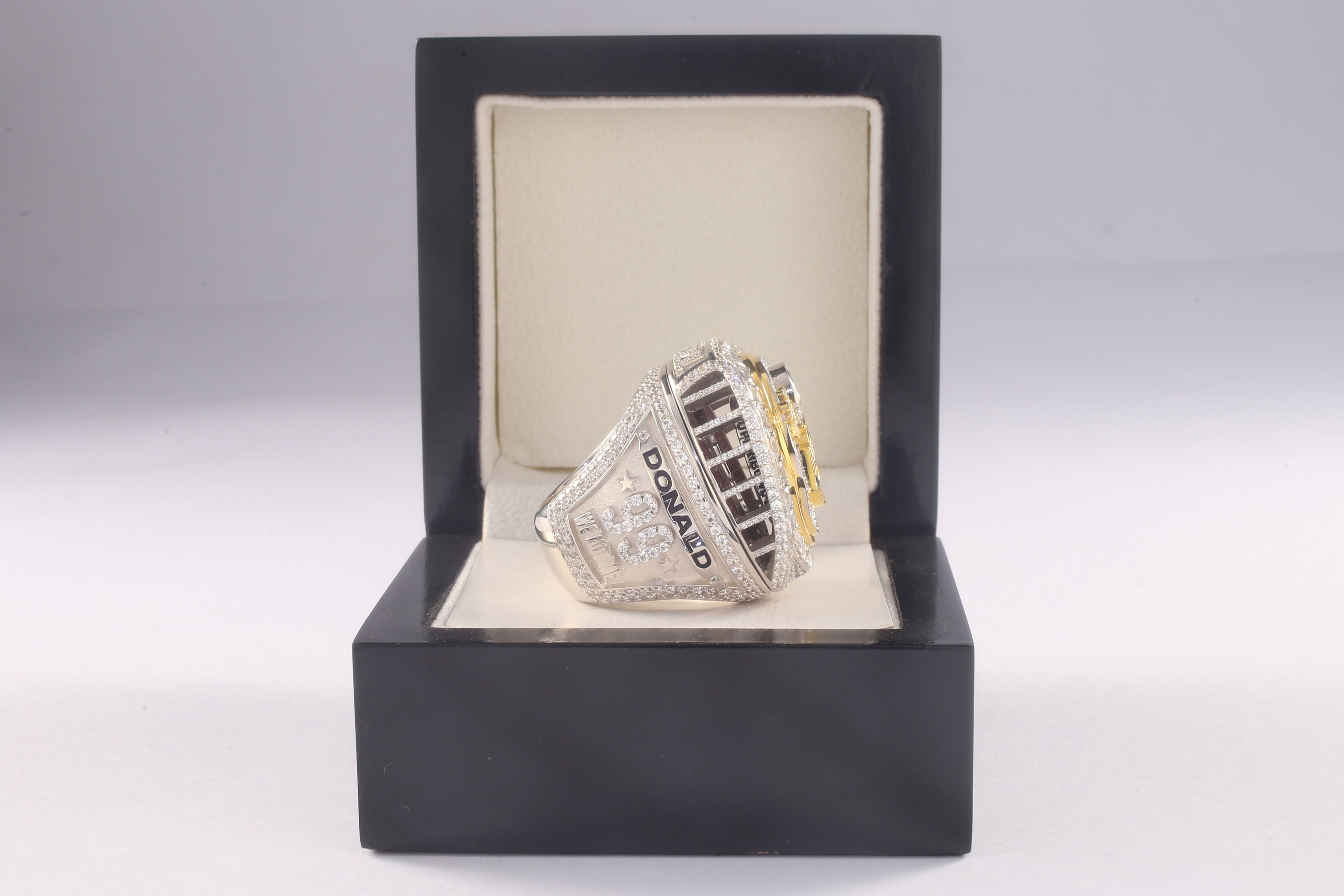 2021 Los Angeles Rams Super Bowl Ring - Ultra Premium Series