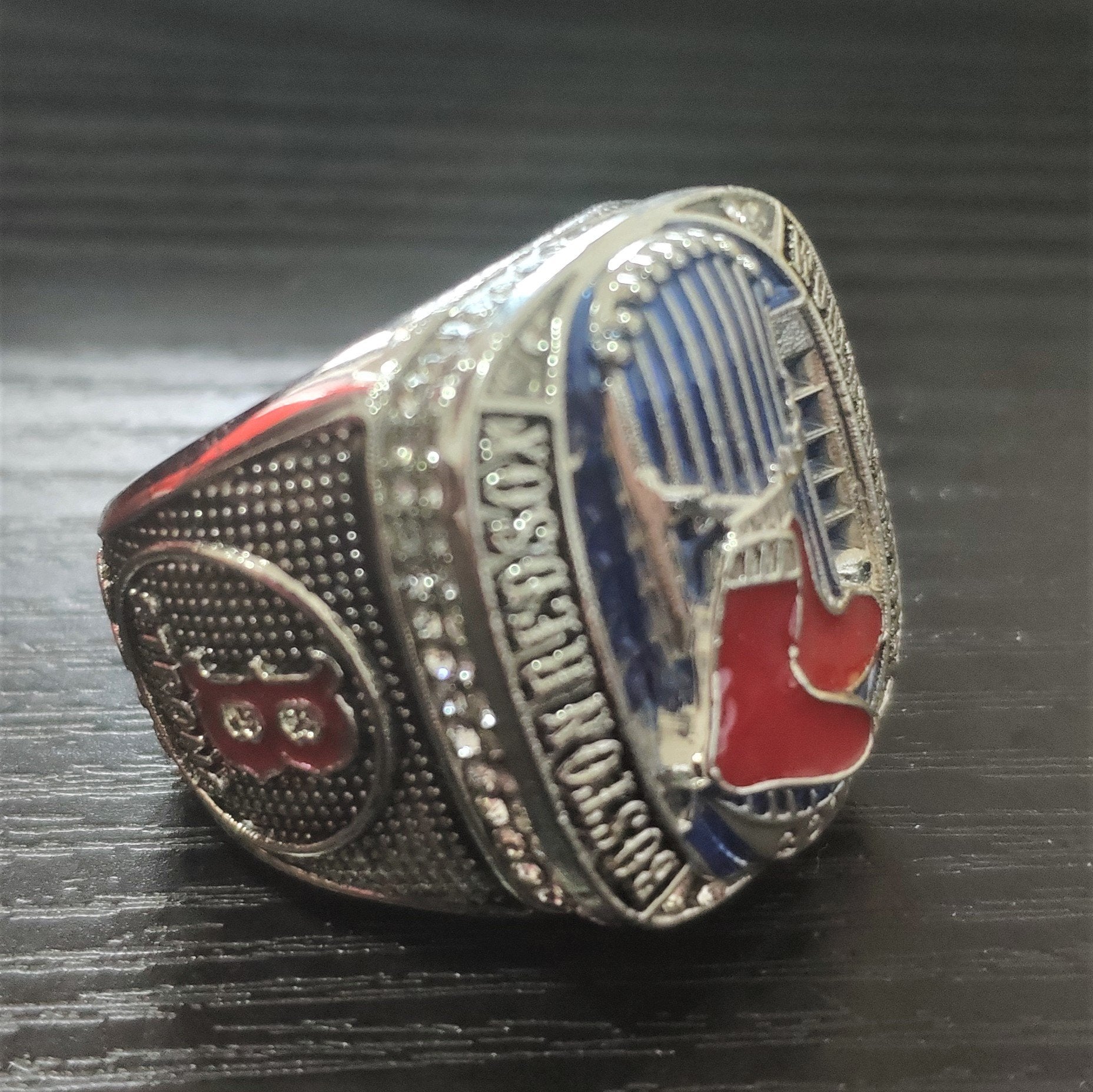2013 Boston Red Sox World Series Championship Ring - Standard Series