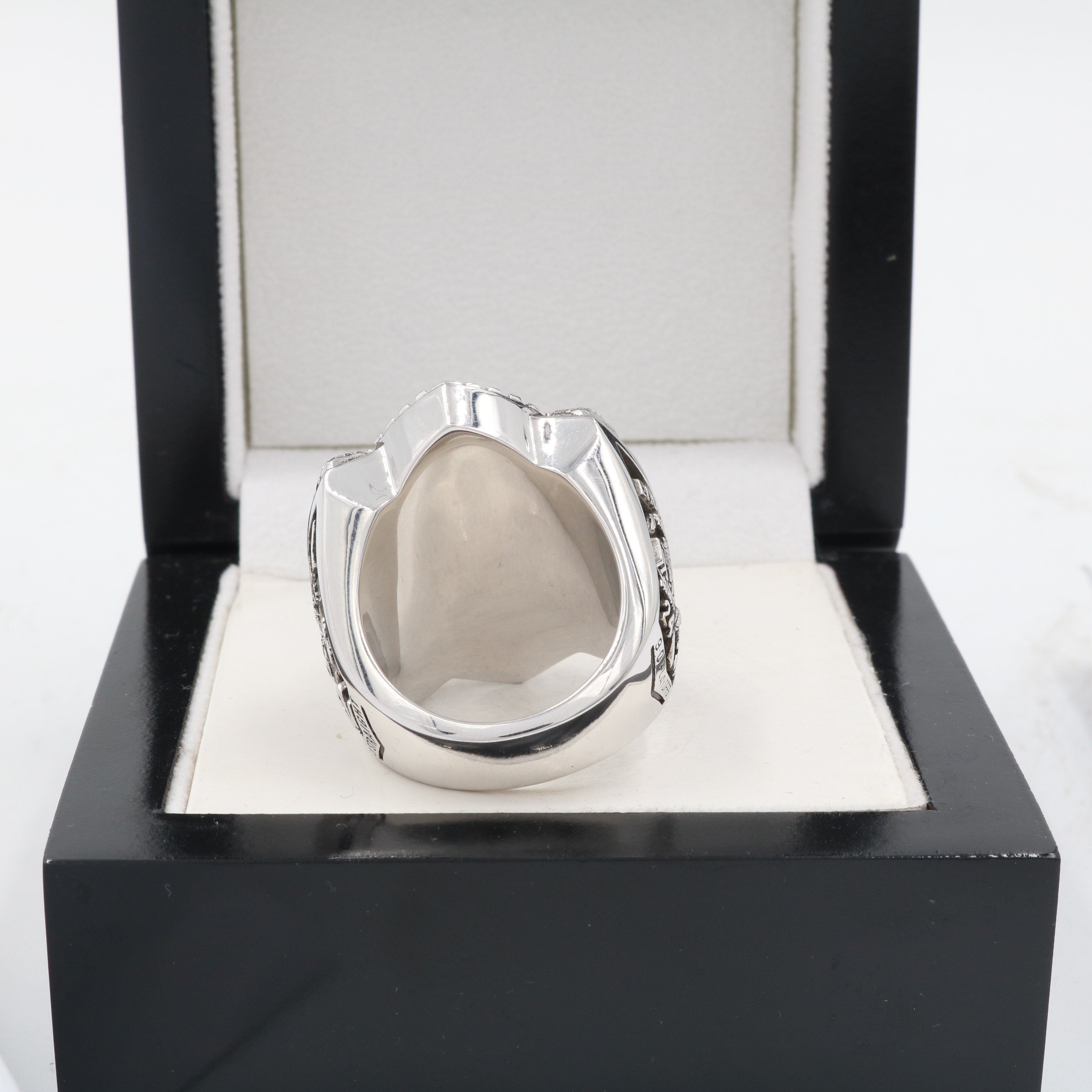 2004 New England Patriots Super Bowl Ring - Ultra Premium Series