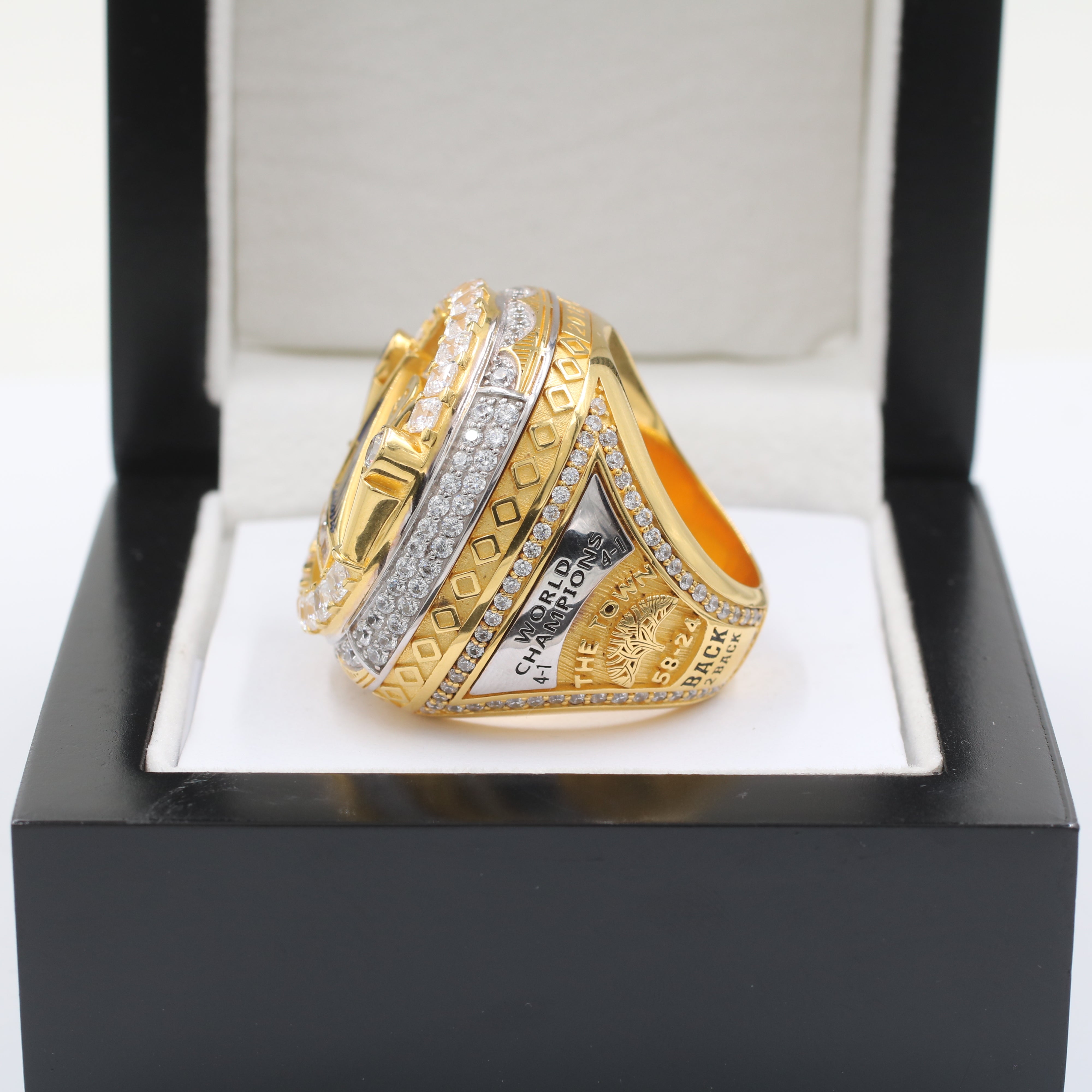 2018 Golden State Warriors Championship Ring - Ultra Premium Series