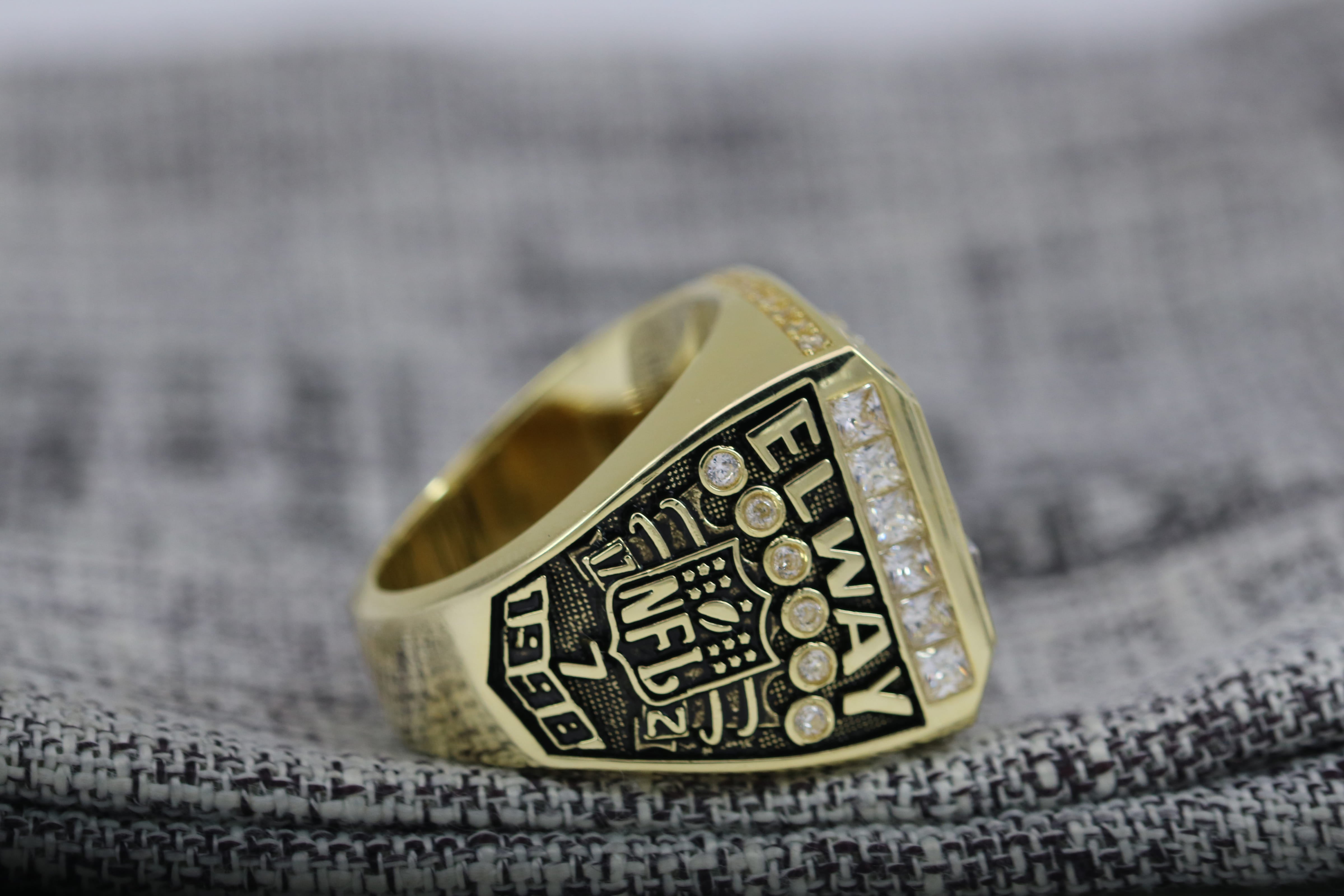 1998 Denver Broncos Super Bowl Ring - Premium Series
