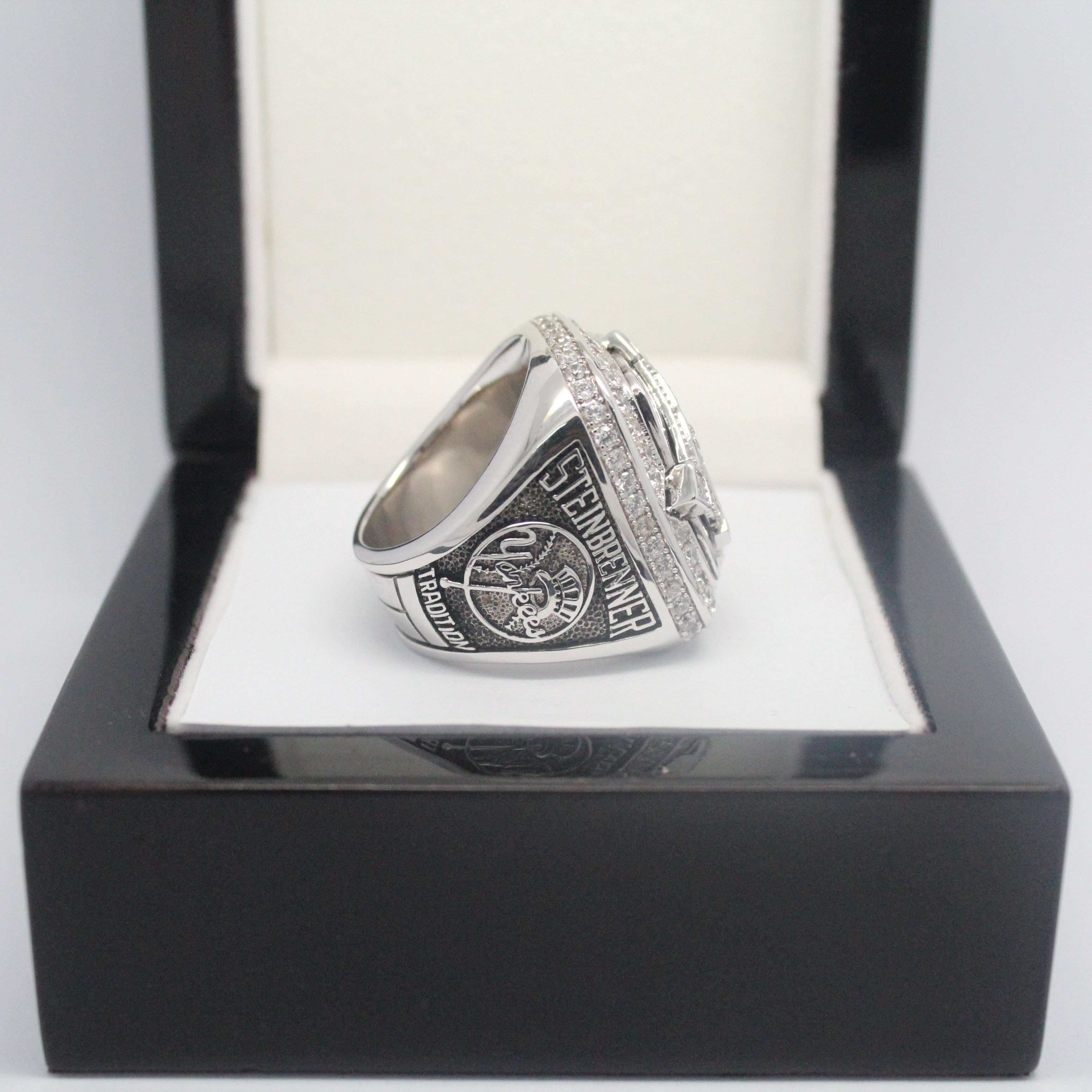 2009 New York Yankees World Series Championship Ring - Ultra Premium Series