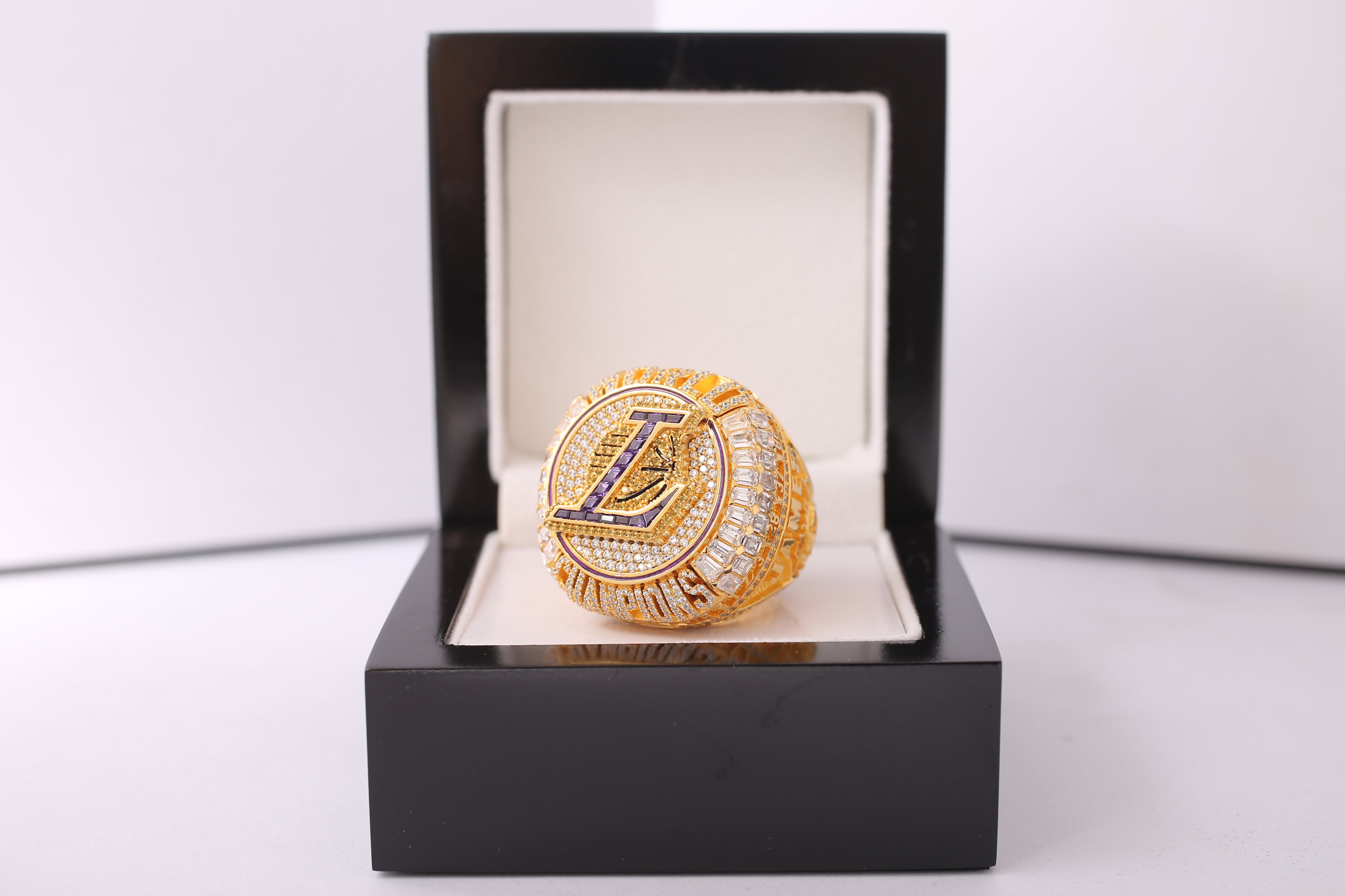 2020 Los Angeles Lakers Championship Ring - Ultra Premium Series