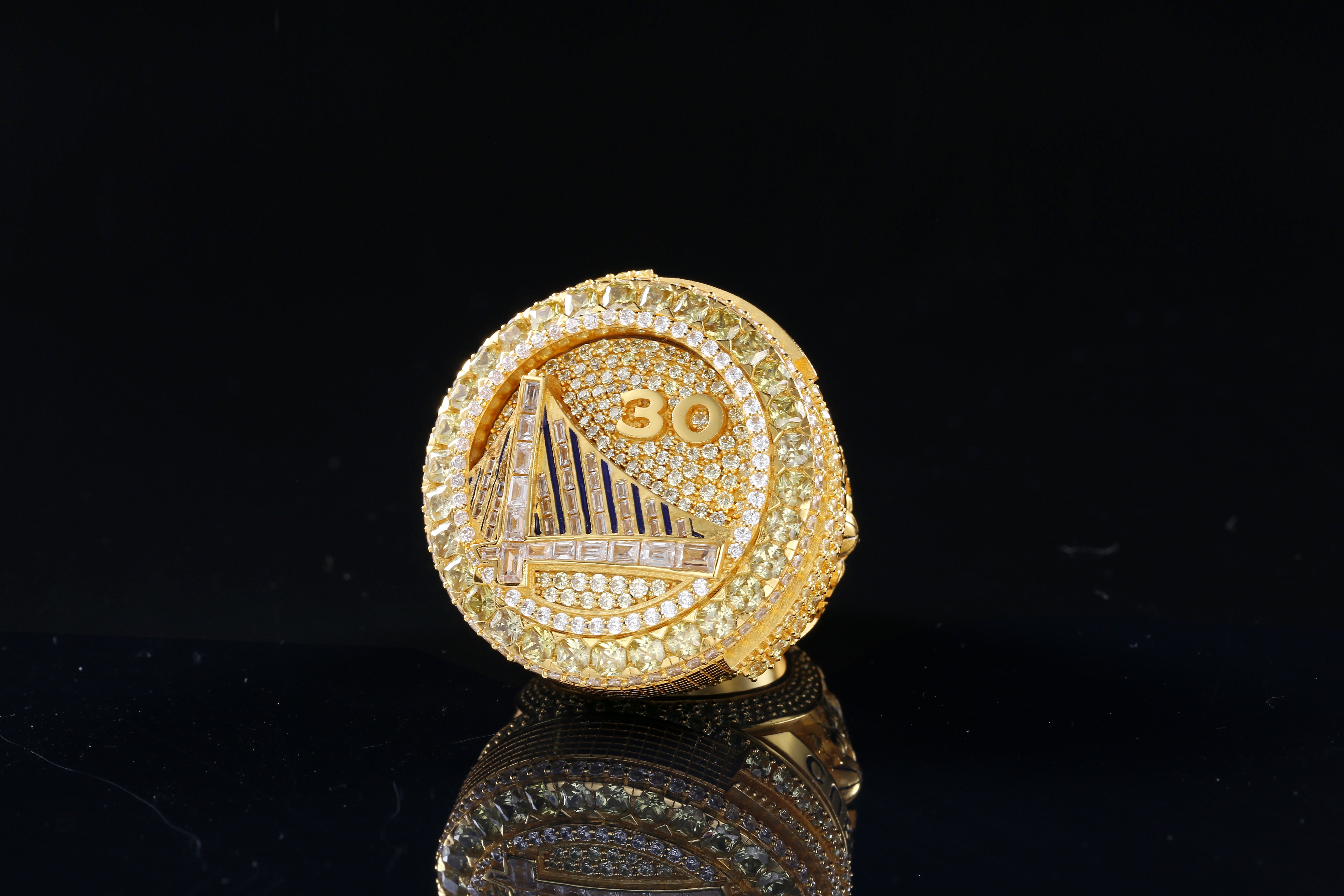 2022 Golden State Warriors Championship Ring - Ultra Premium Series